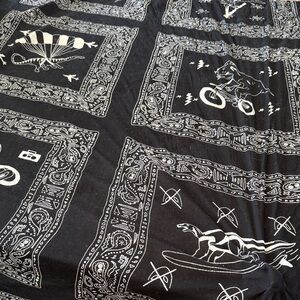 Marc Jacobs Dinosaur & Bandana print Scarf/Beach Blanket 100 % Cotton